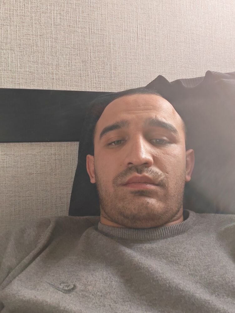  54267481  Bekzod, 24 ,    