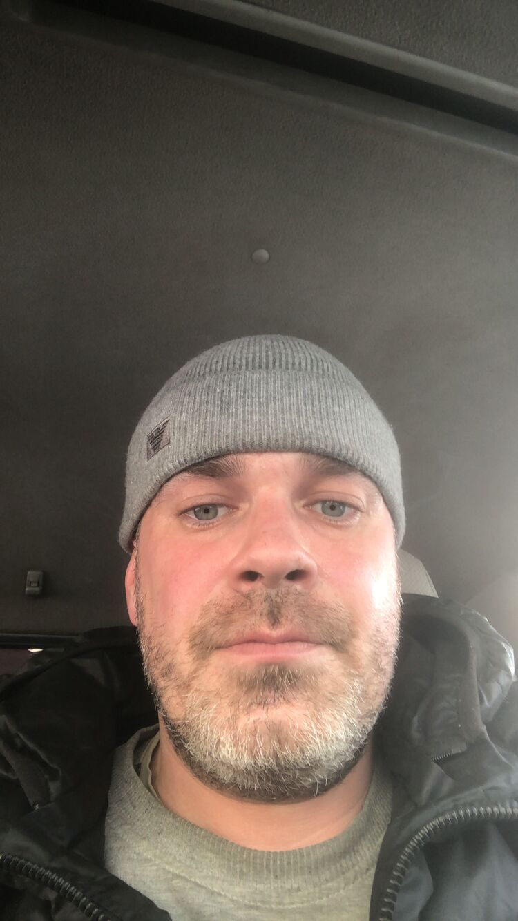  48089401  , 34 ,    