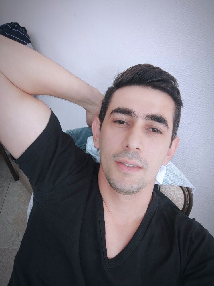  47926731  Vasif N, 34 ,    