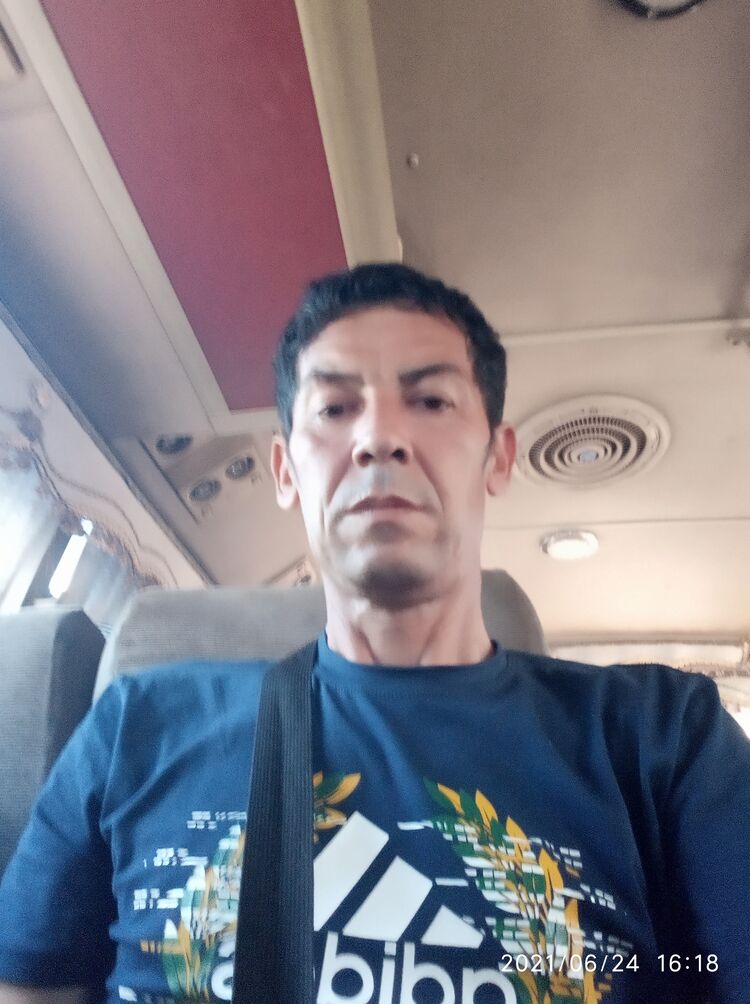  24913681  , 52 ,    