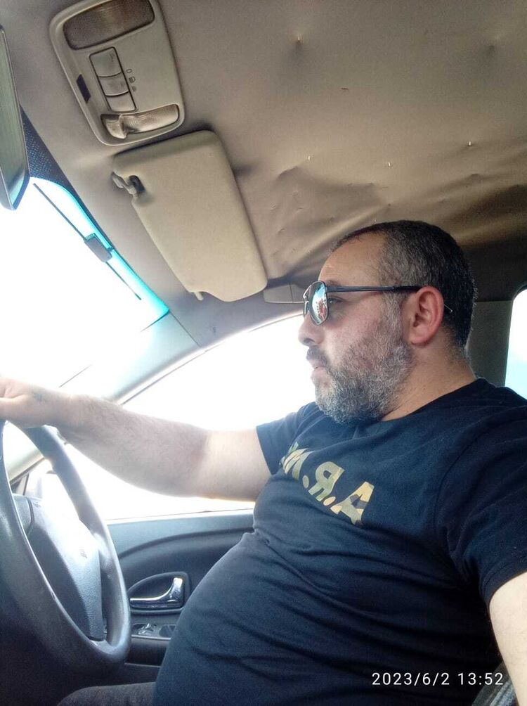  52670451  Arman, 50 ,    