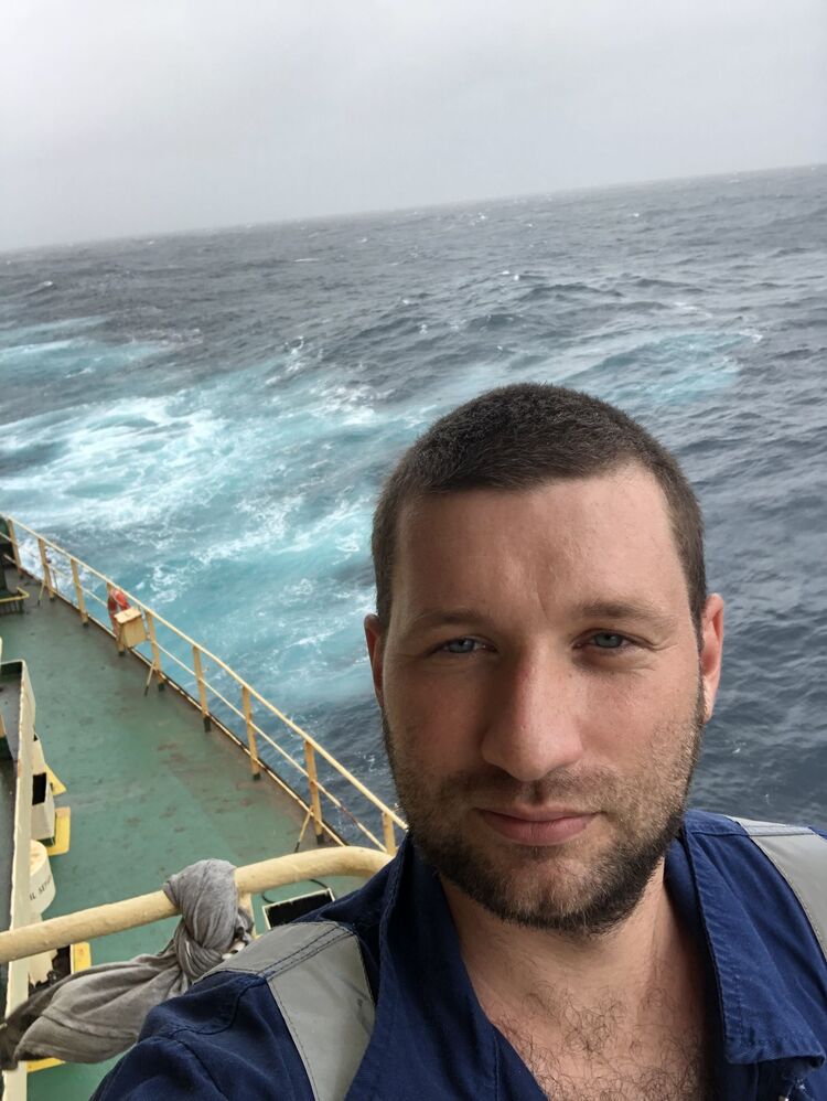 ���� 27811331 ������� ������, 33 ����, ���� ���������� � ������