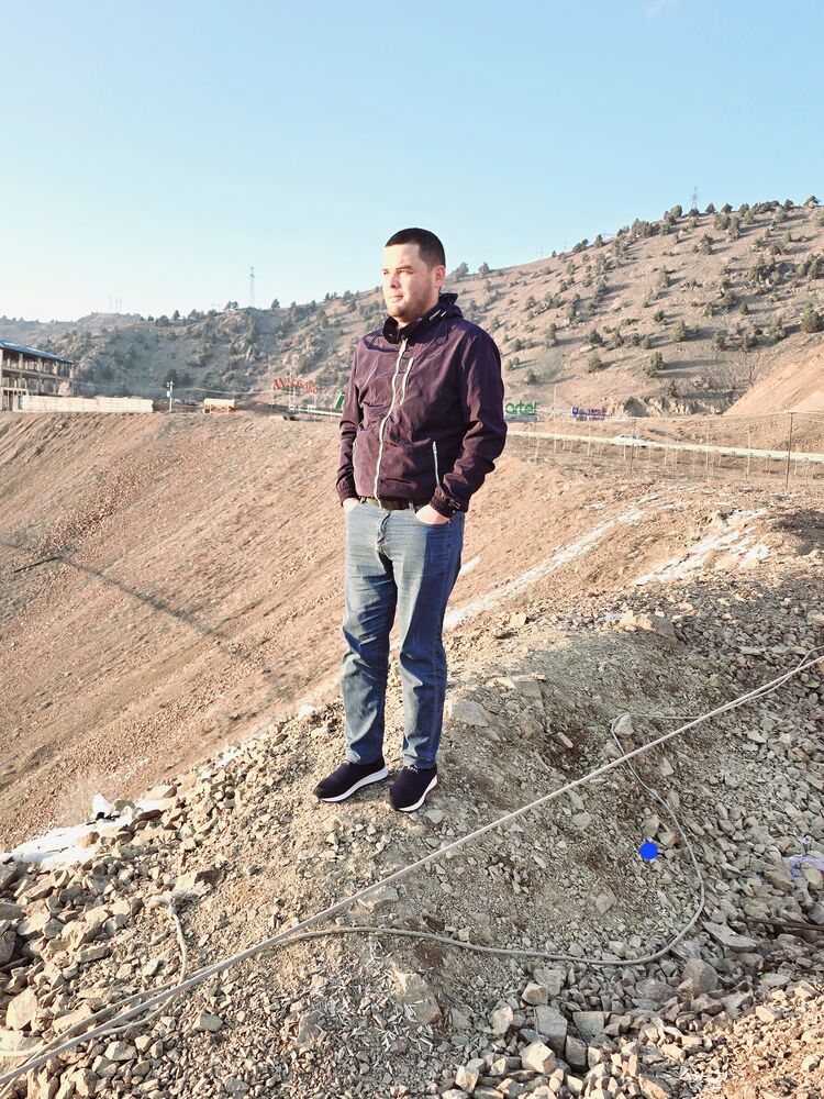 ,   Rustam, 33 ,   ,   