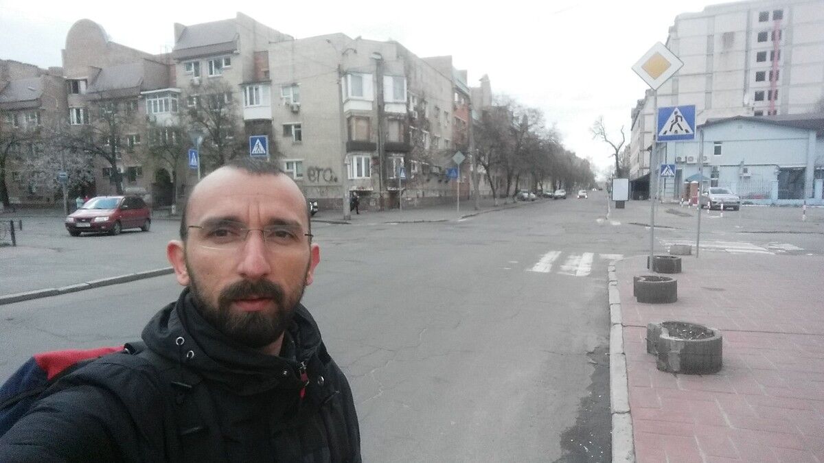  15811601  Erkan, 40 ,    