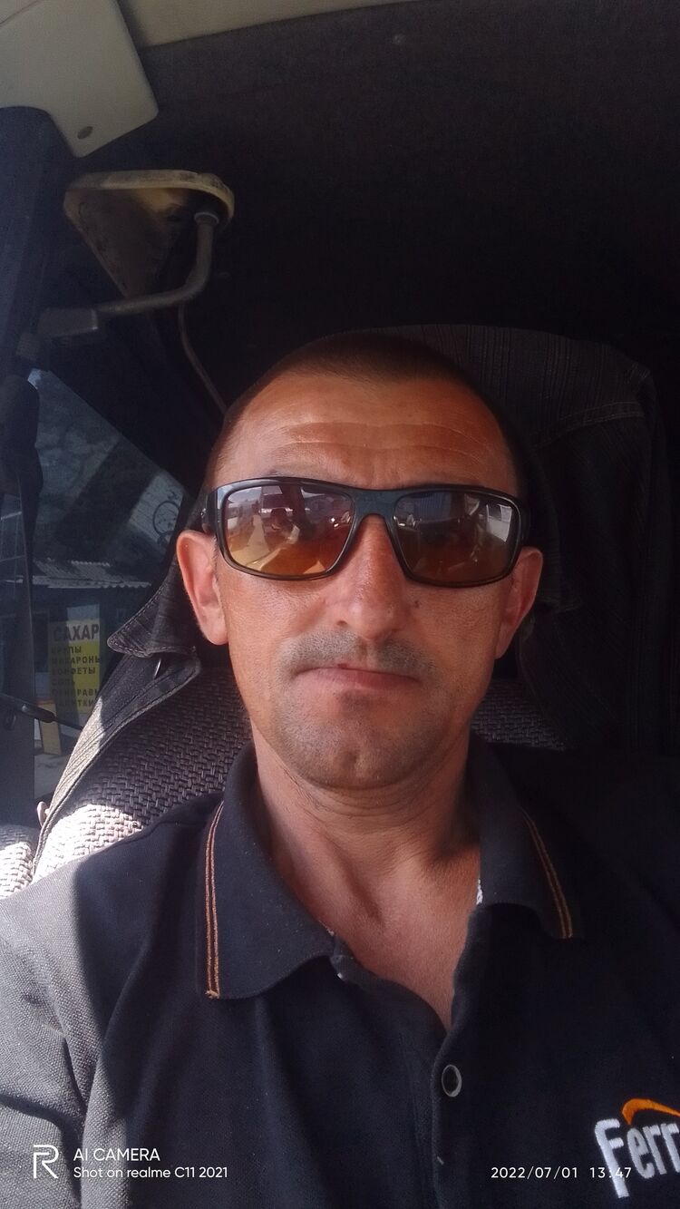  27899831  , 44 ,    