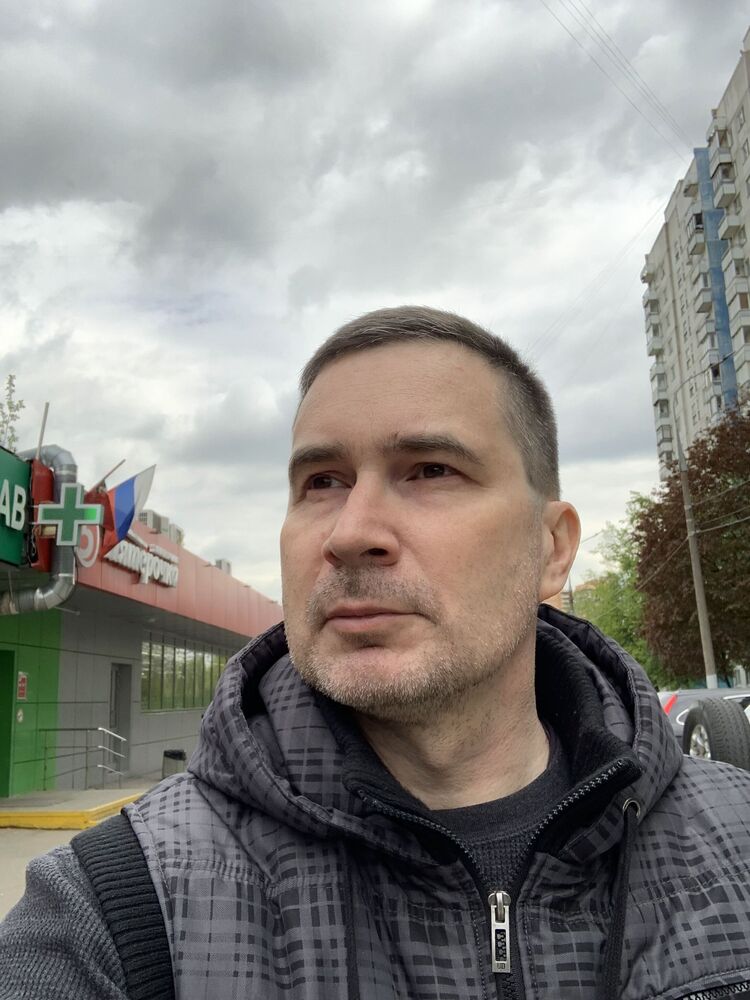  ,   Alex, 47 ,   ,   , c 