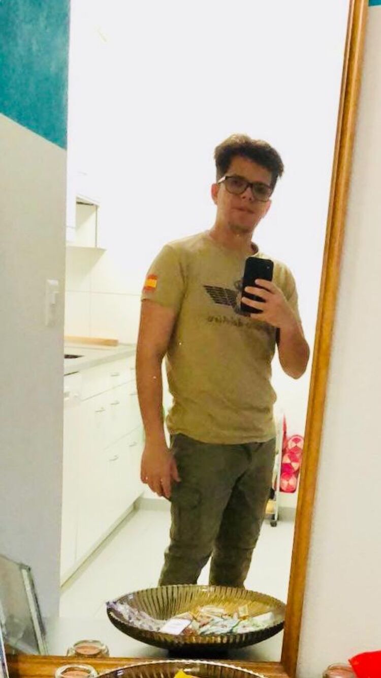  ,   Eduardo, 35 ,   ,   , c , 