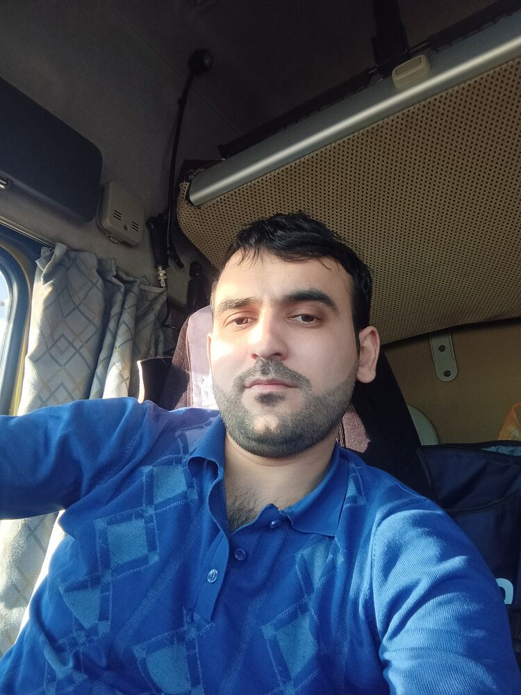  ,   Edik, 36 ,   ,   