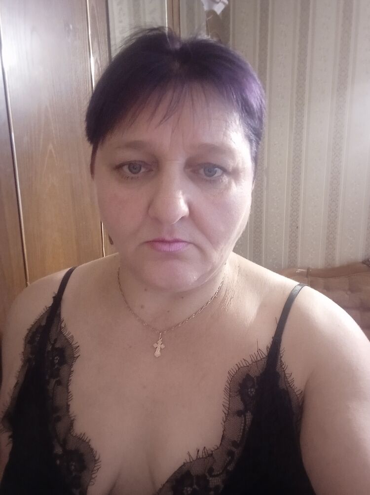  49182901  , 52 ,    