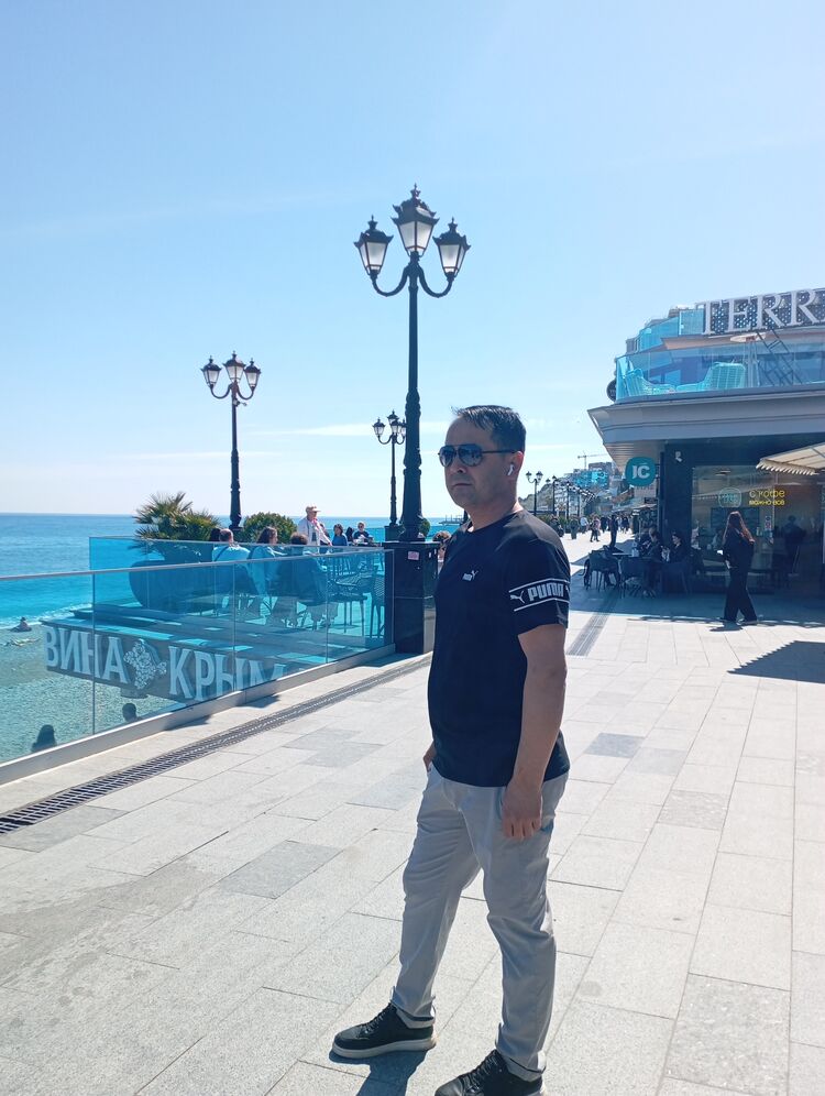  ,   Alik, 37 ,   ,   , c 