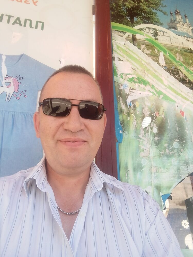  37246471  Alex, 50 ,    