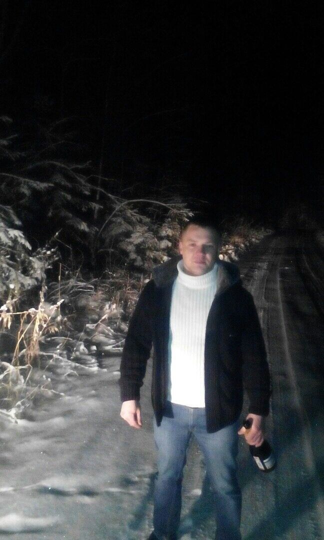 11433901  Vadim, 38 ,    