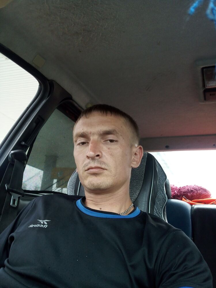  37258191  , 32 ,    