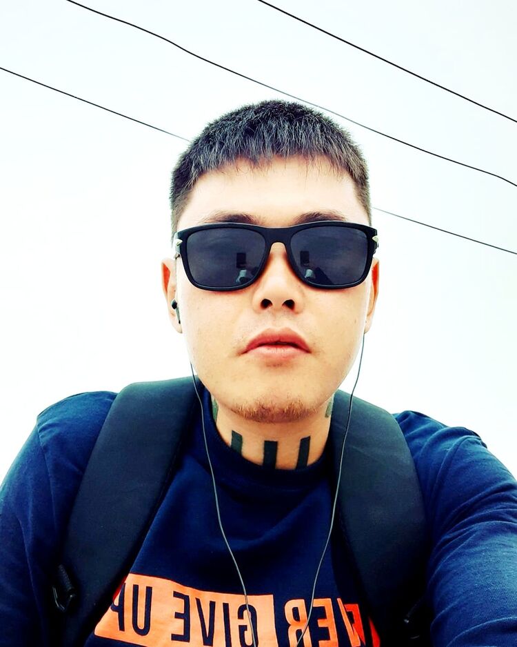  26165681  Sakha, 33 ,    