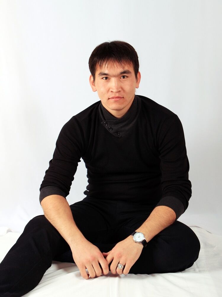  ,   Timur, 35 ,     , c 