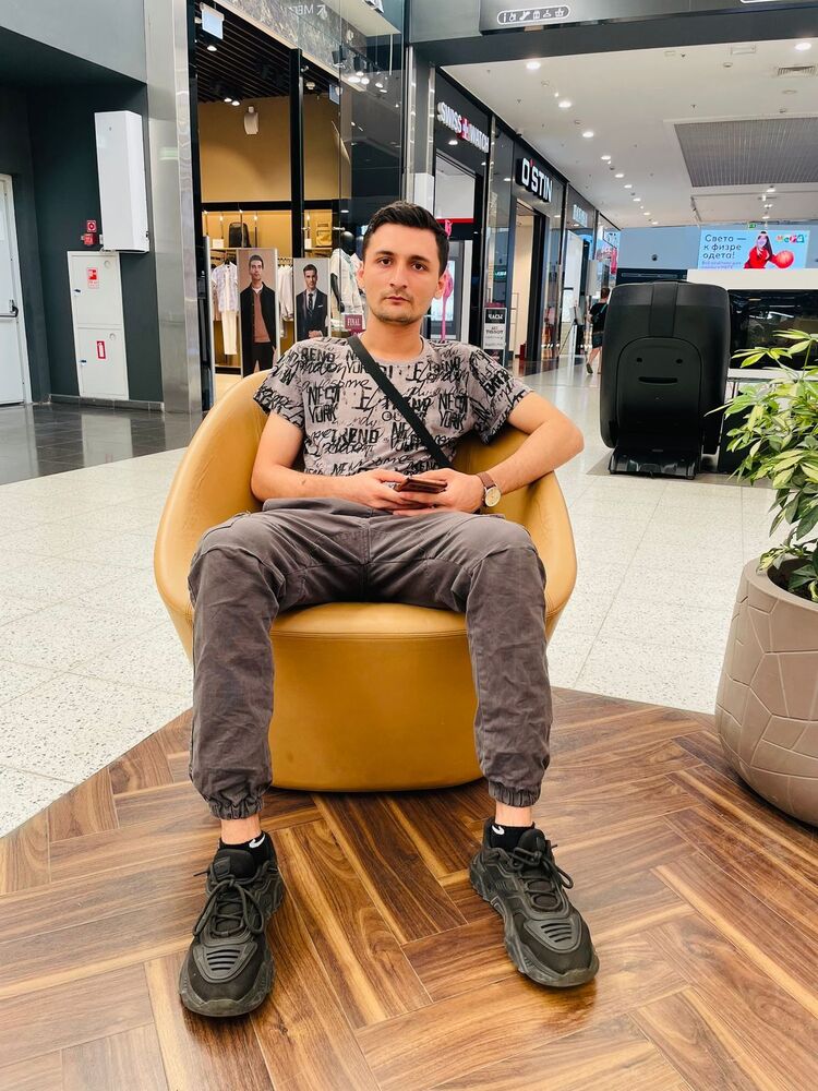  53065871  , 22 ,    --