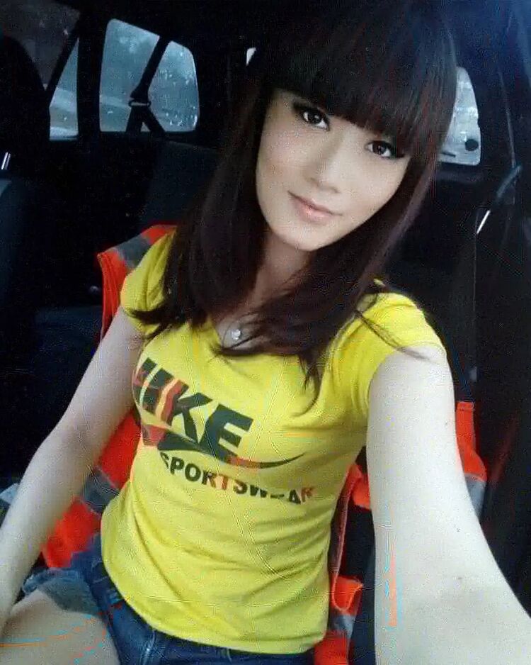  33802021  Viktoria, 26 ,    