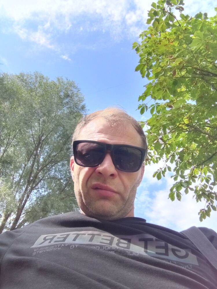  Goddard,   , 41 ,   ,   