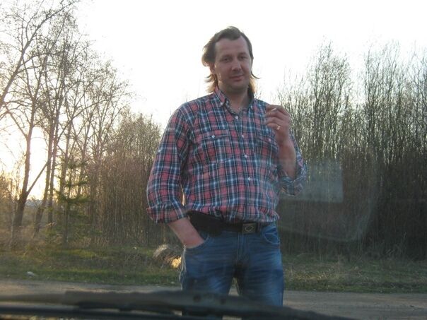  37308921  Oleg, 50 ,    