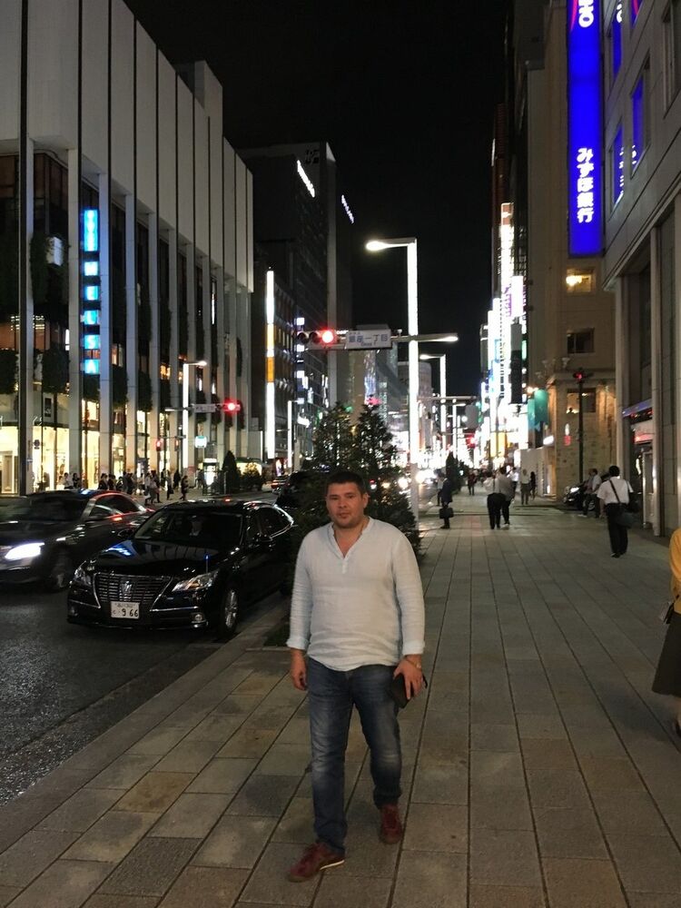  ,   Deniss, 48 ,   ,   , c 