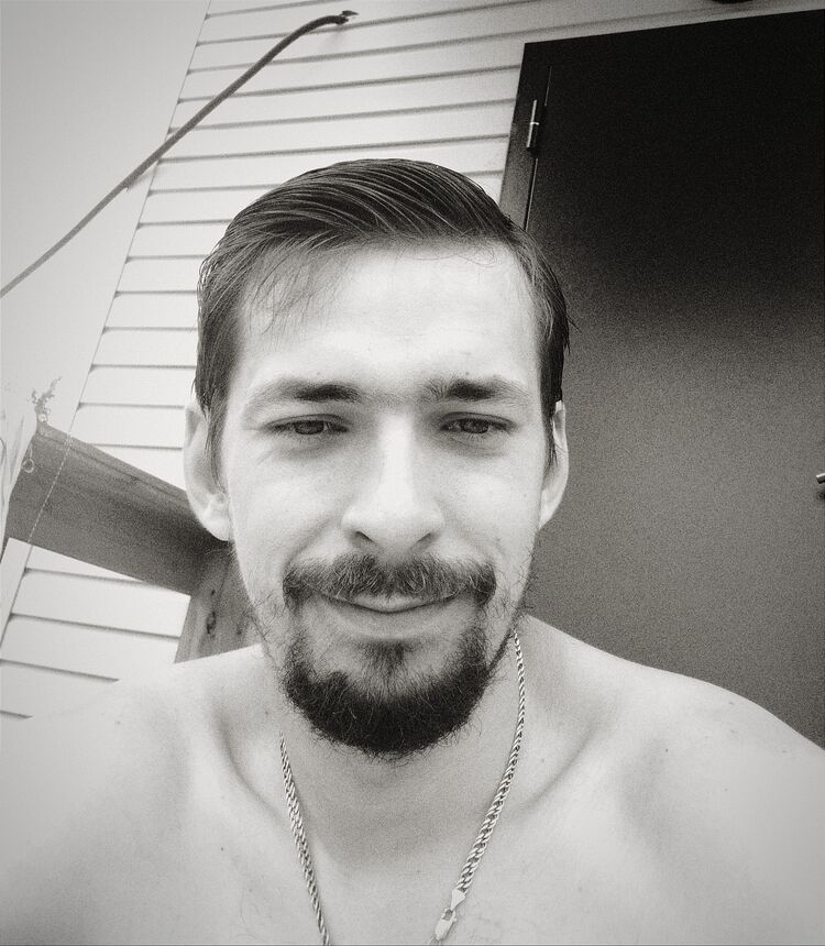  -,   , 33 ,   