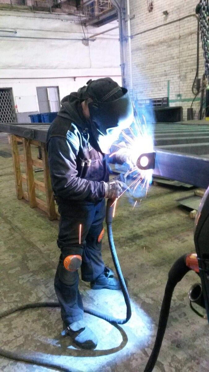  8094421  Dmitrij, 33 ,    