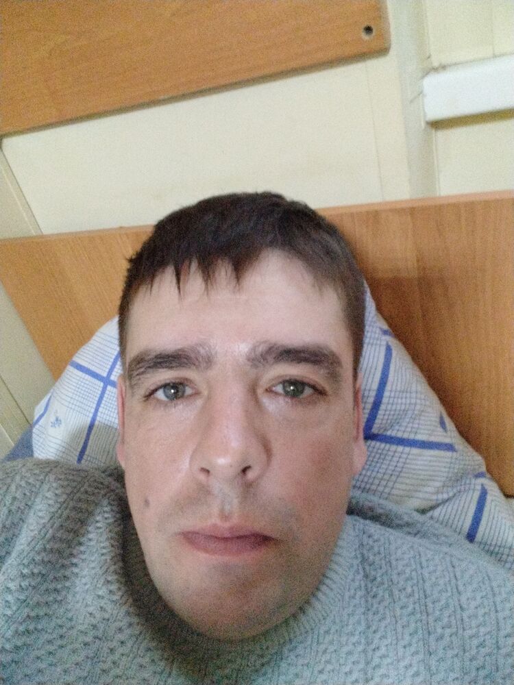  ,   OLEG, 39 ,   ,   