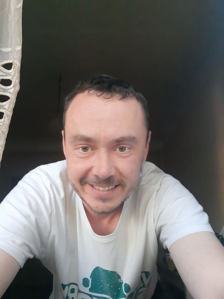  44234981  , 42 ,    