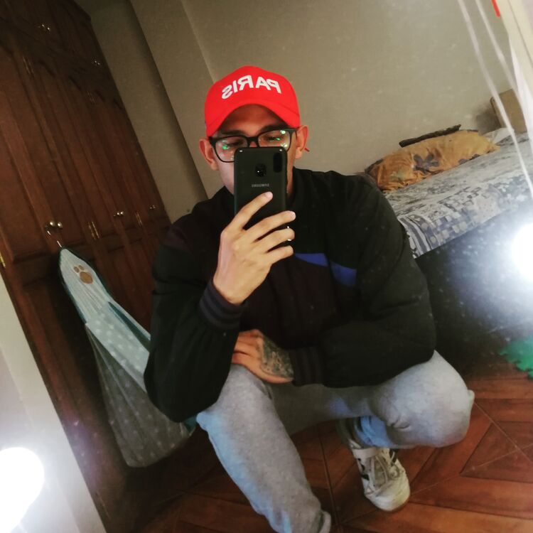  Quito,   , 34 ,   ,   