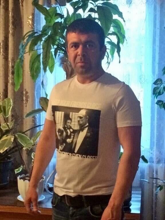  25039071  GARAEV, 42 ,    