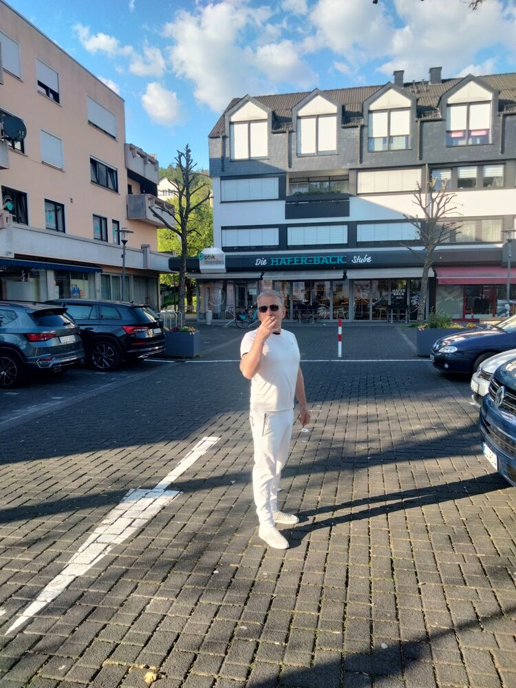  Ciecierzyn,   , 46 ,   ,   