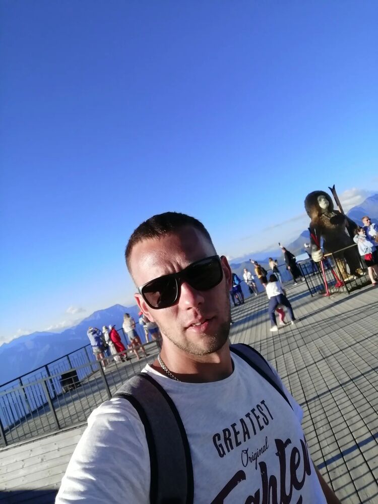  42687271  Vladimir, 35 ,    