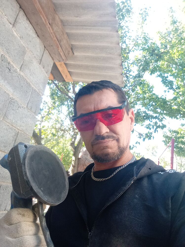  46518481  , 49 ,    