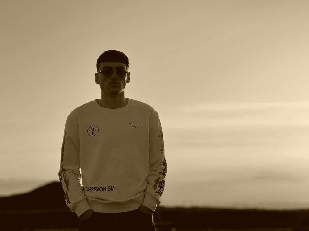  ,   Vahe, 19 ,   ,   