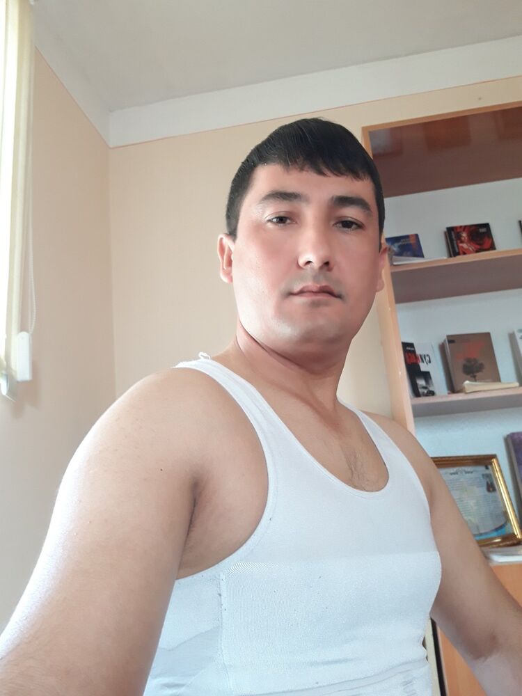  15538611  Shuhrat, 32 ,    