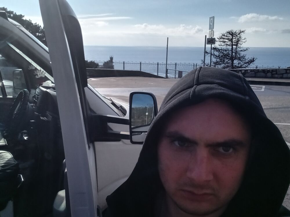  ,   Denis, 29 ,   ,   , c , 