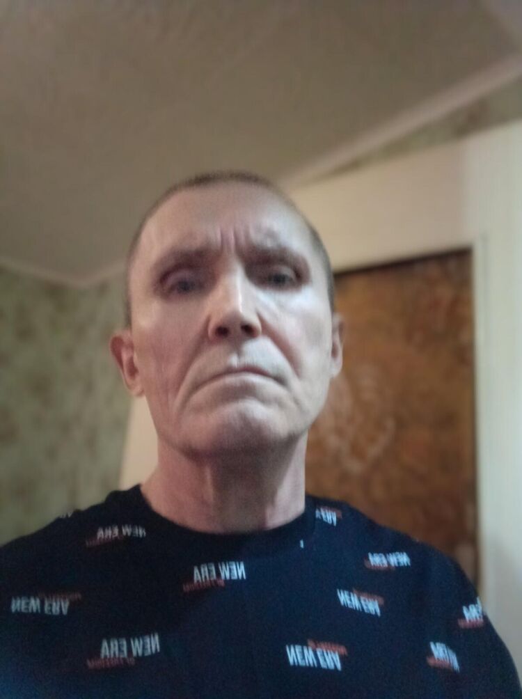  42338801  , 58 ,    
