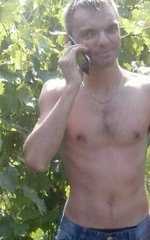  21626631  , 44 ,    