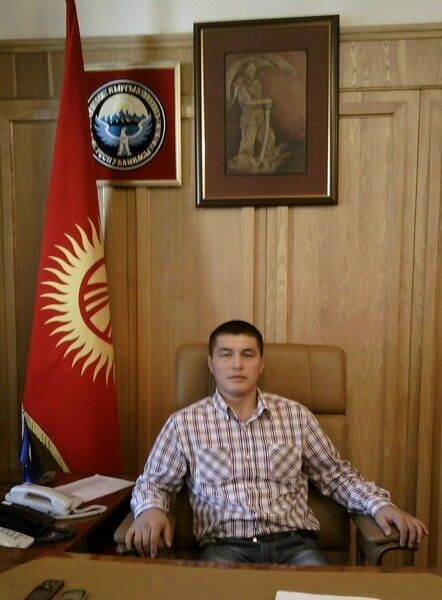 ,   Kyrgyz, 44 ,   