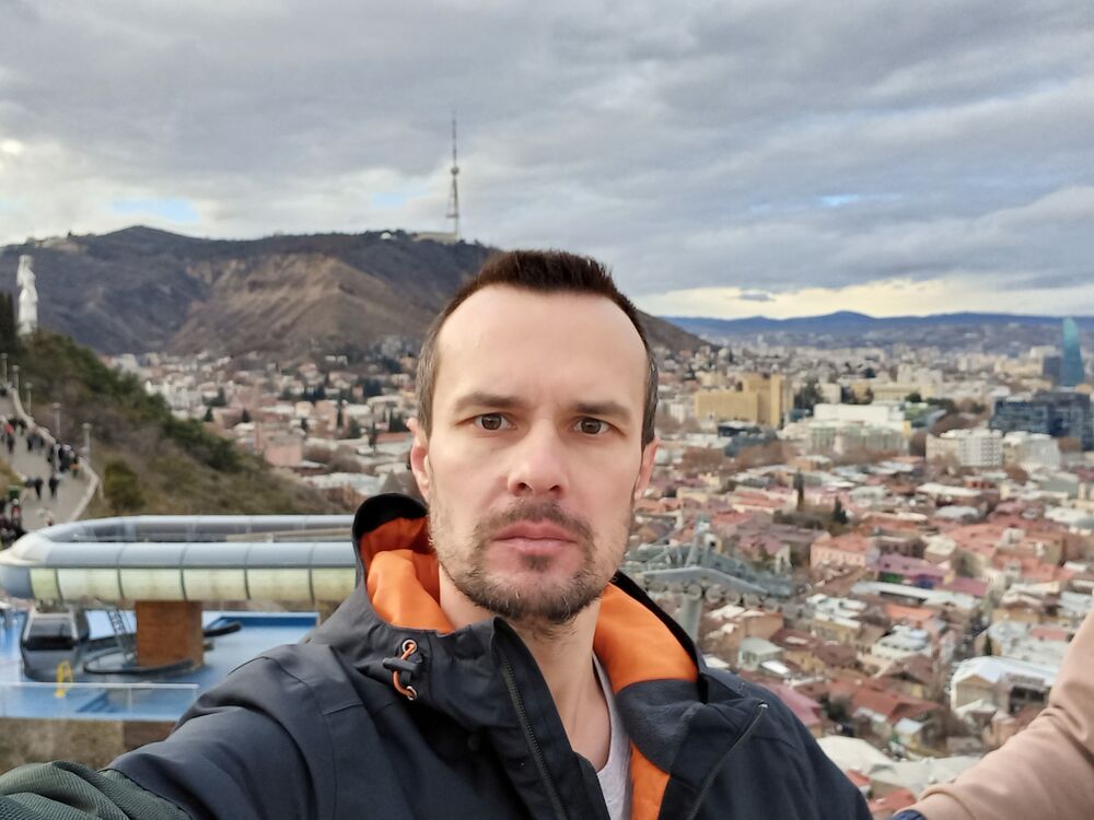  ,   Denis deNice, 43 ,   ,   , c 