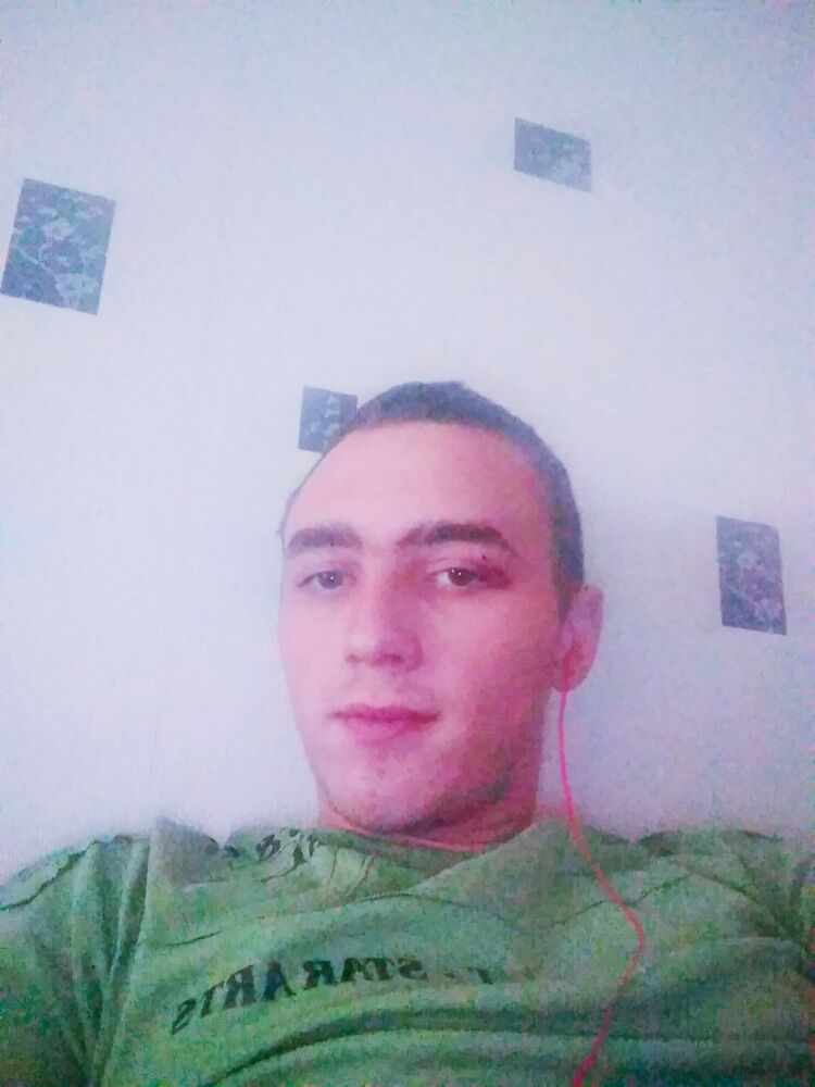  ,   Oleg, 27 ,   ,   , c 
