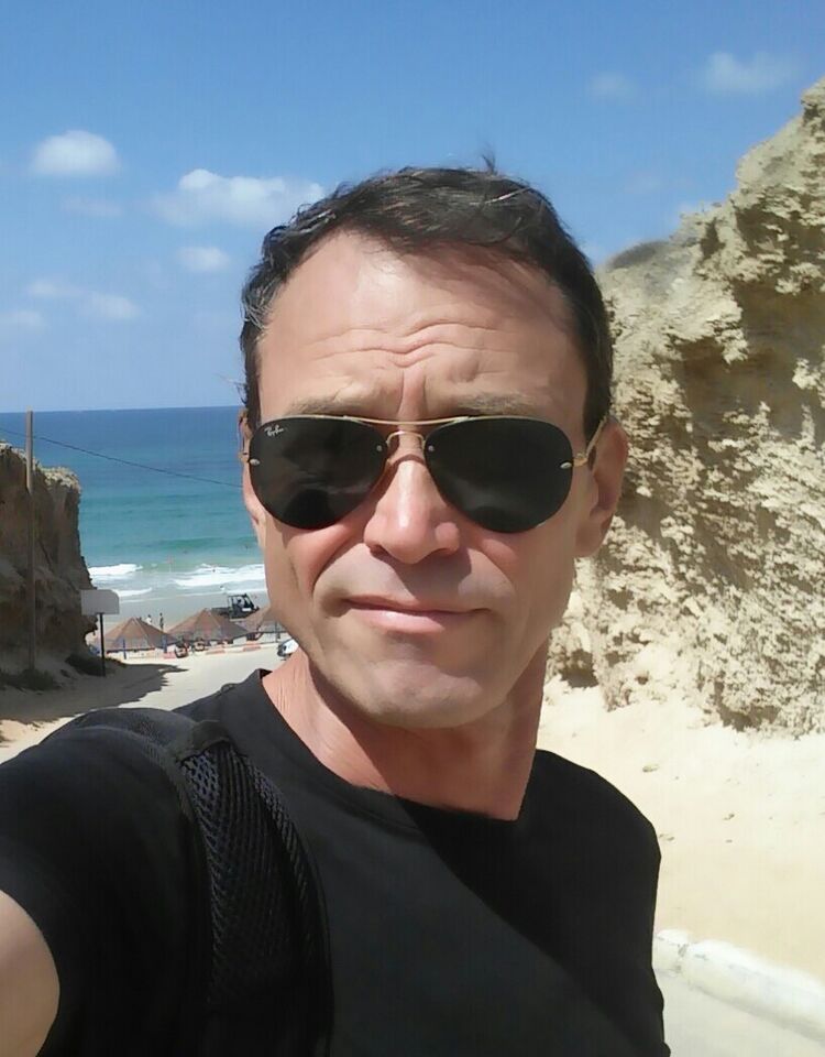  29515971  Fatikh, 48 ,    Herzliyya