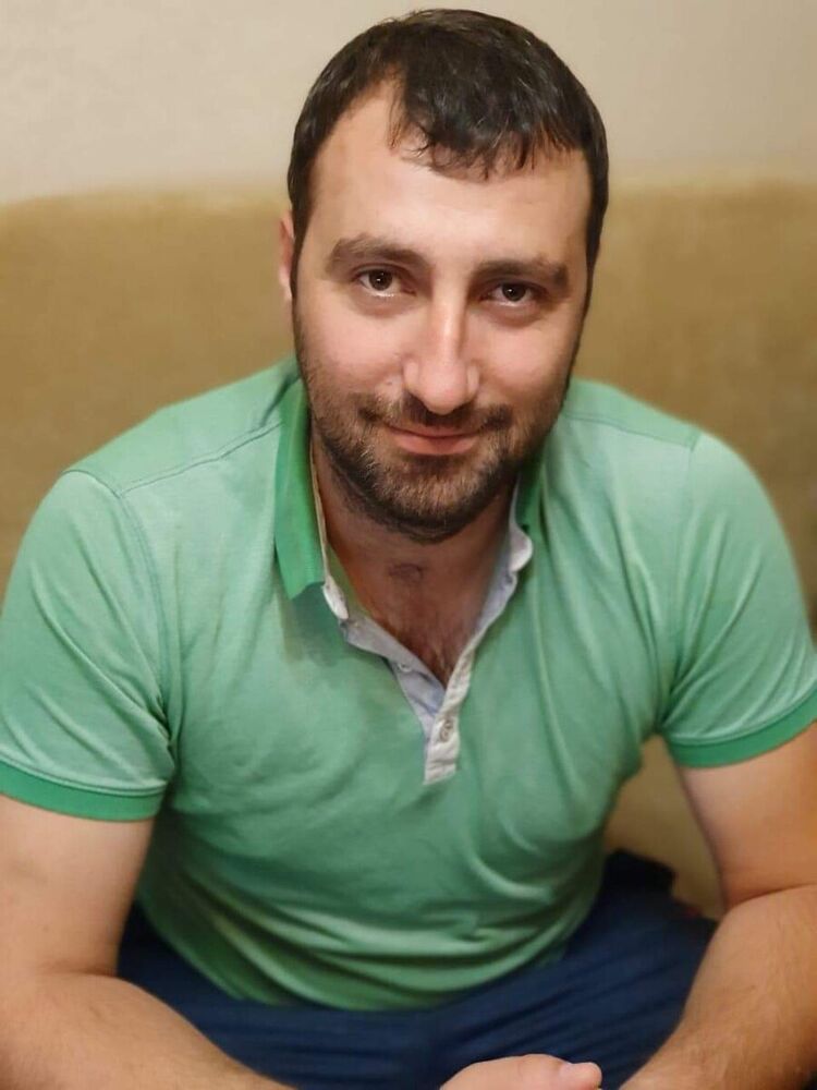 ���� 21004721 ������� Armen, 37 ���, ���� ���������� � �������