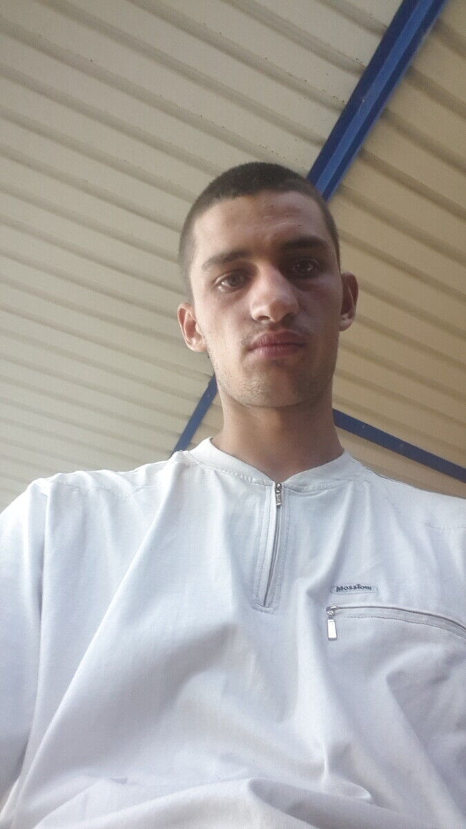  20627261  Vova, 26 ,    