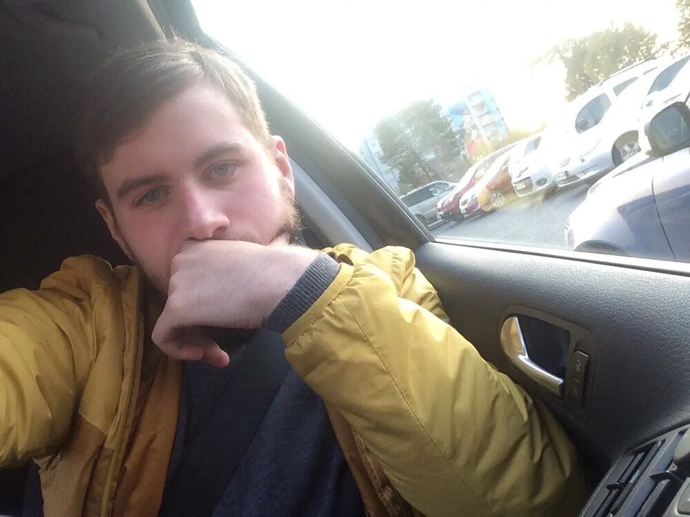  37425491  , 30 ,    