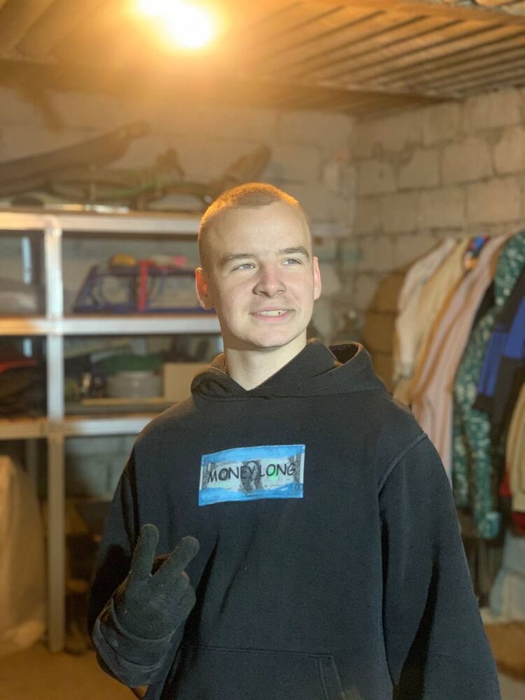 ,   , 19 ,   ,   