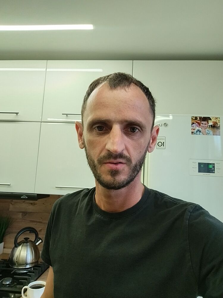  52396531  , 37 ,    Deleted