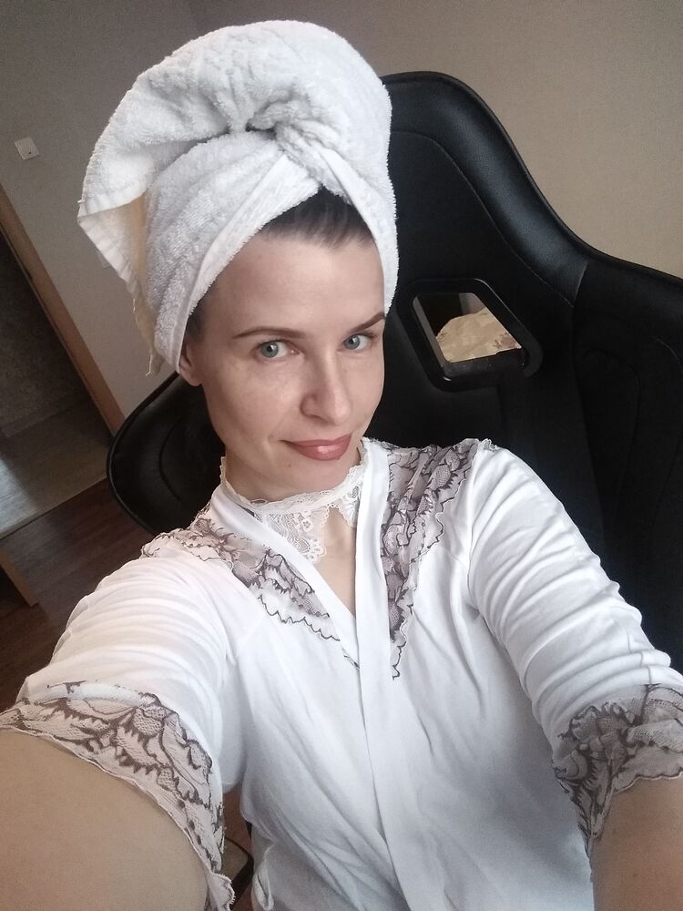  26215381  , 37 ,    -