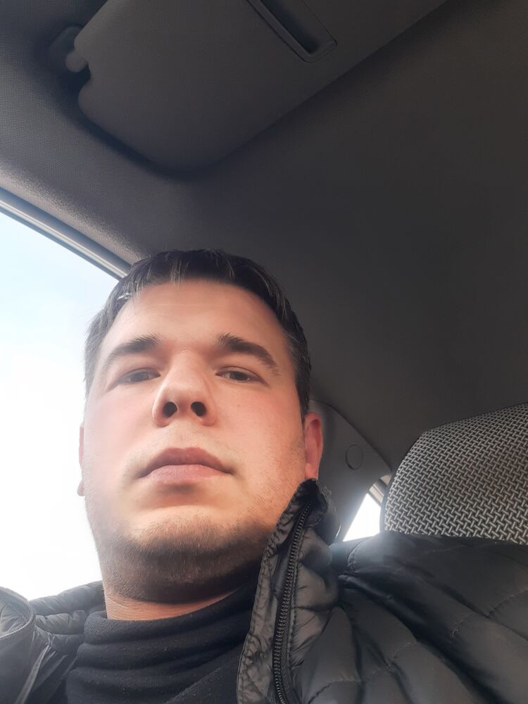  29841571  Oleg, 38 ,    