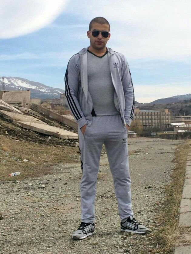 ���� 9883841 ������� ������, 33 ����, ���� ���������� � �������-��-����